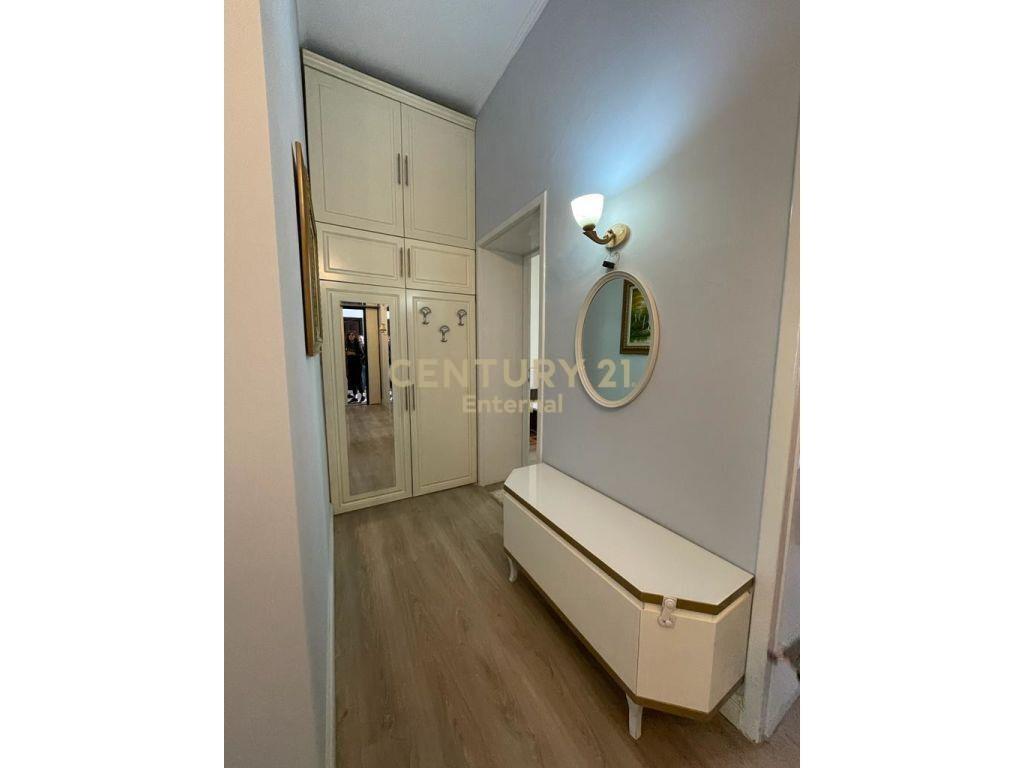 Apartament 1+1+per Qera te rruga Bardhyl