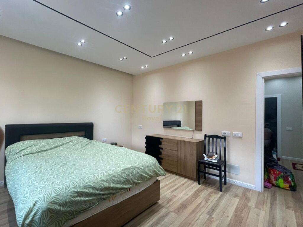 JAPIM ME QIRA APARTAMENT 2+1 AFER QSUT