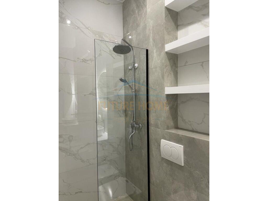 Disponojmë apartament 1+1 për qera, tek Rruga e Kosovarëve