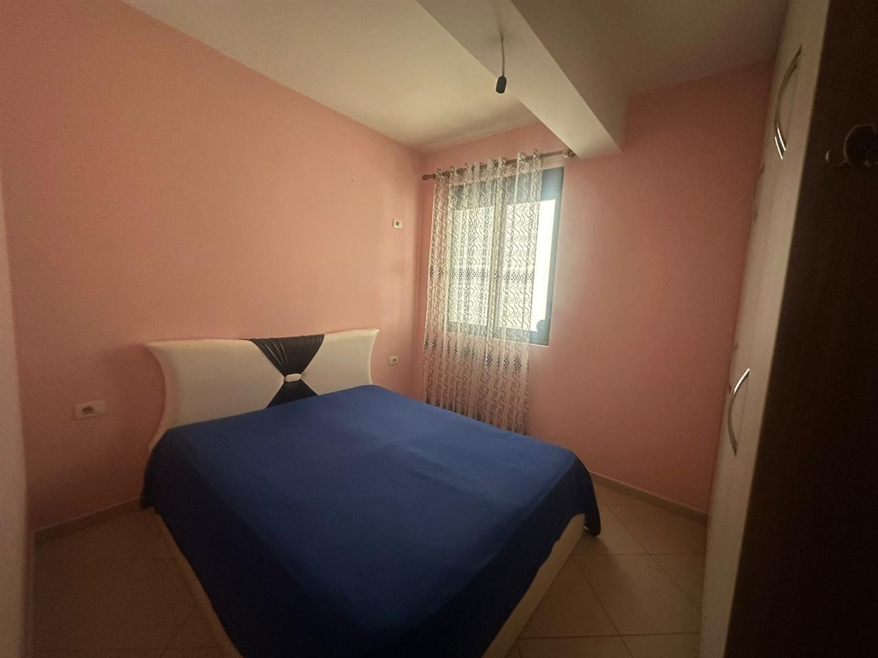 JEPET ME QERA APARTAMENT 2+1 NE QENDER NE SARANDE