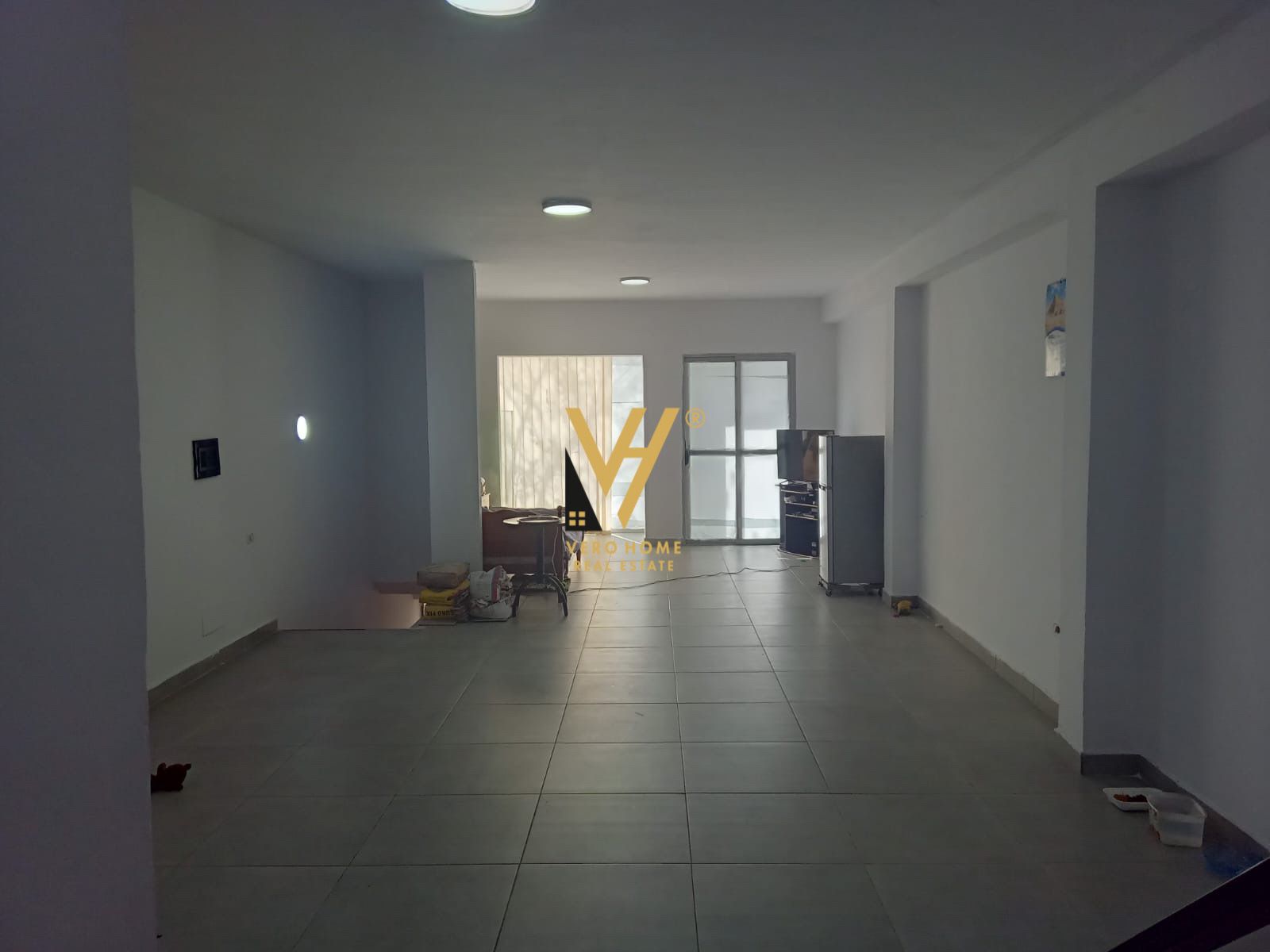 DYQAN 140 M2 TE SHKOLLA E BASHKUAR 156.000 EURO