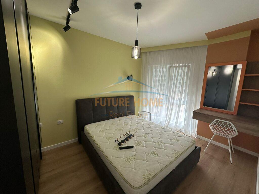 Qera, Apartament 1+1, Rruga e Barrikadave , Tiranë.