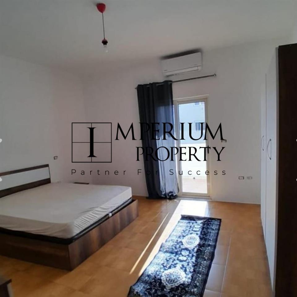 JEPET ME QIRA 2+1 DURRES VOLLGA