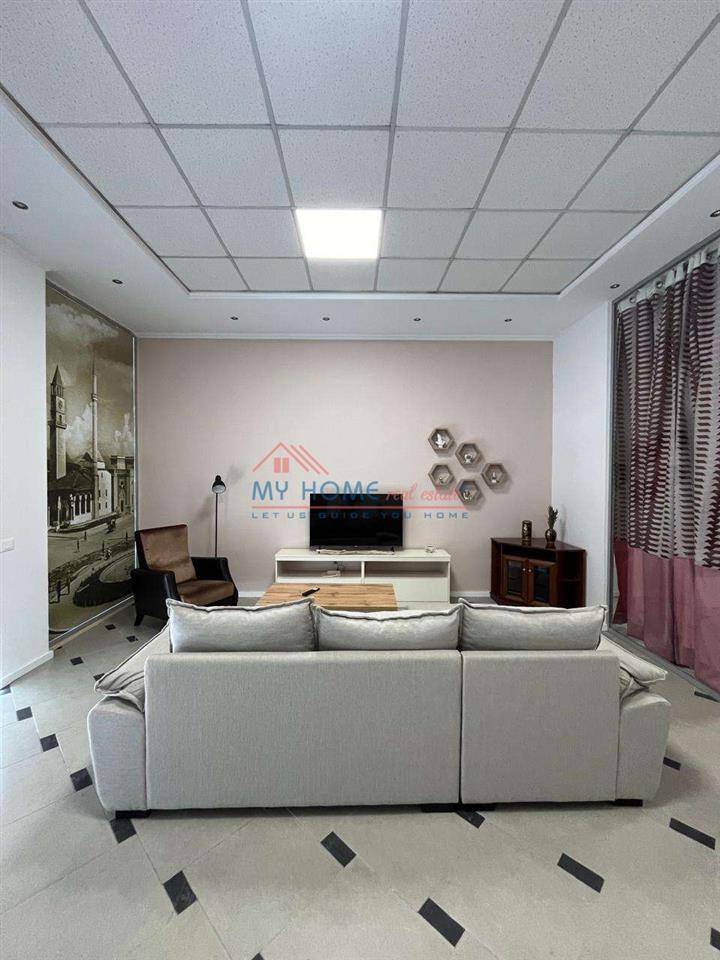 Apartament 1+1 me qera Qender