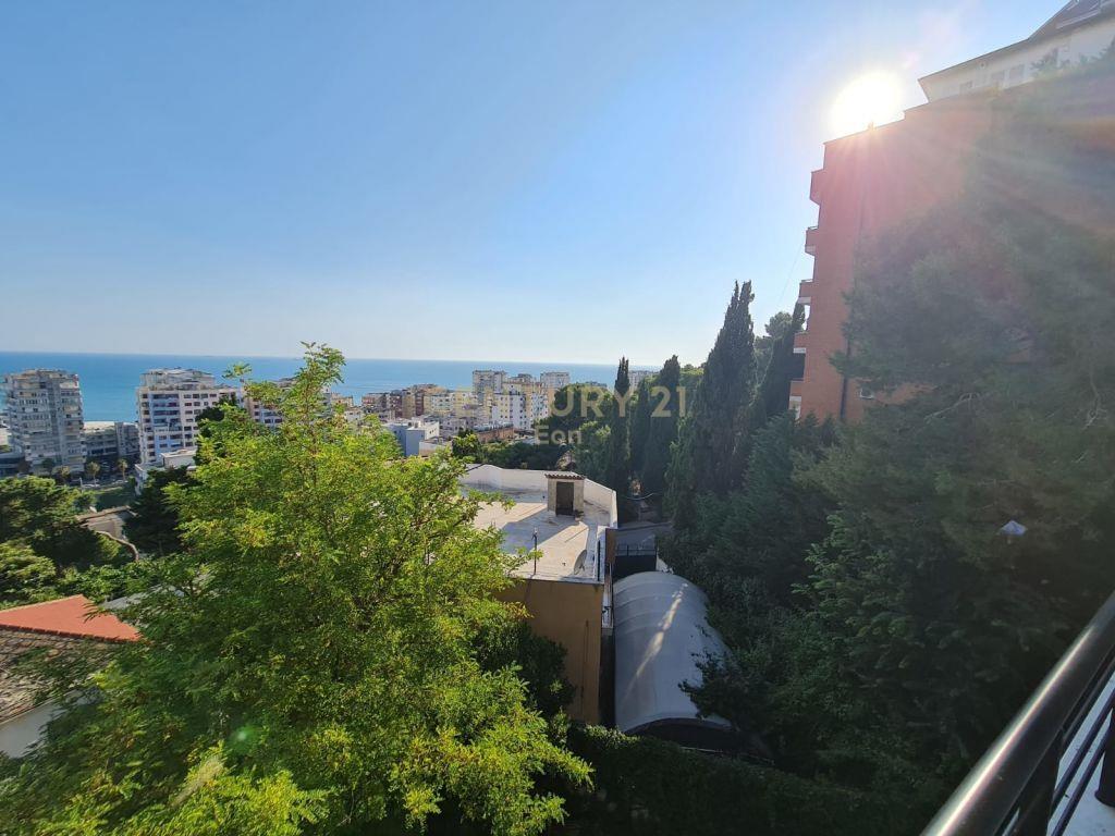 SHITET SUPER APARTAMENT ME PAMJE DETI 2+1+2 TE VILA E ZOGUT!