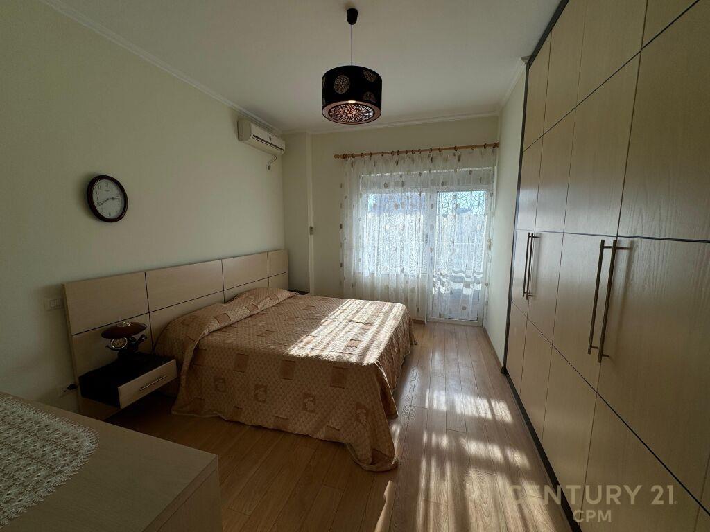 Per Qira | Apartment 2+1+2 | Pazari I ri | 750 € /Muaj
