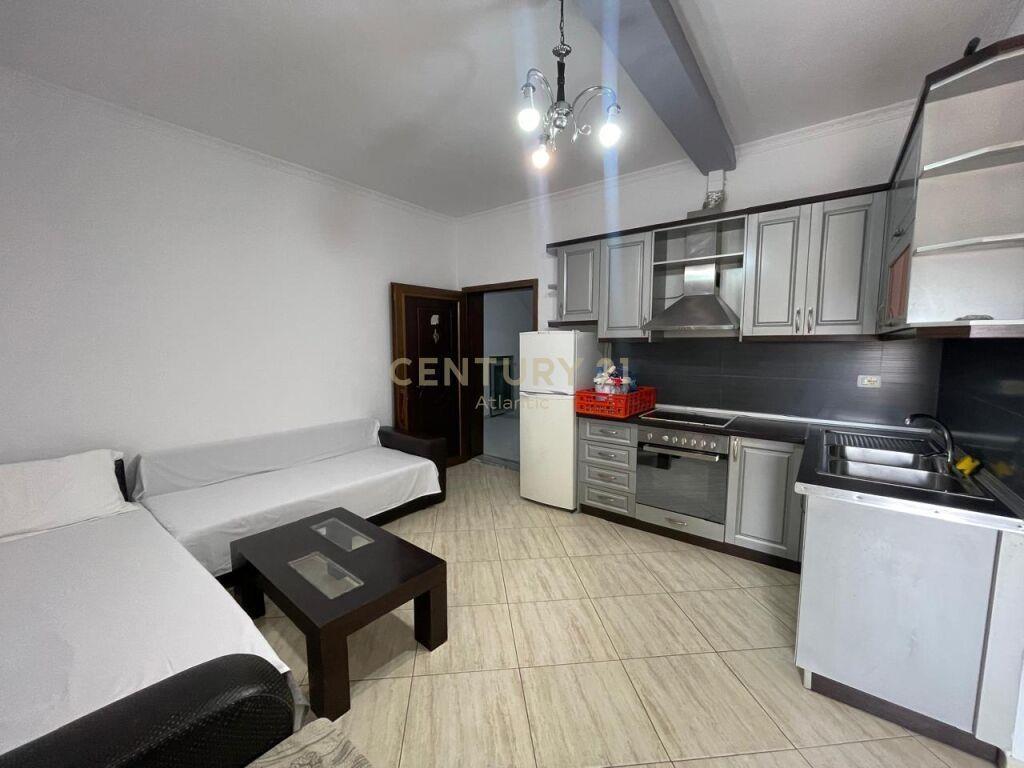 JEPET ME QERA APARTAMNET 1+1 NE PLAZH RROTA E KUQE !