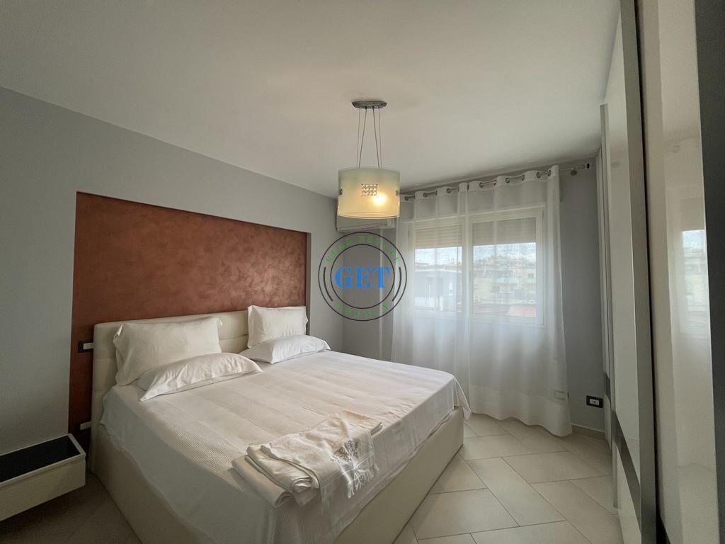 Qira, Apartament 2+1+2,Vollga Durres.