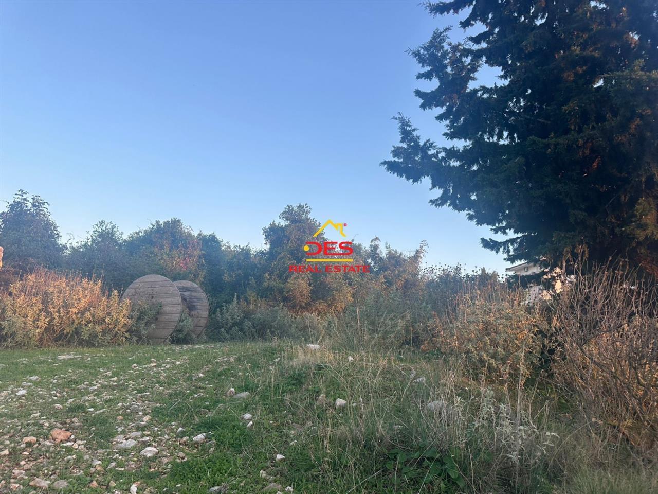 SHITET TOKË TRUALL 342m2 NË SARANDË