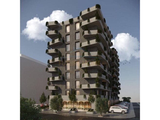 Shitet, Apartament 2+1, Kamëz, Tiranë.