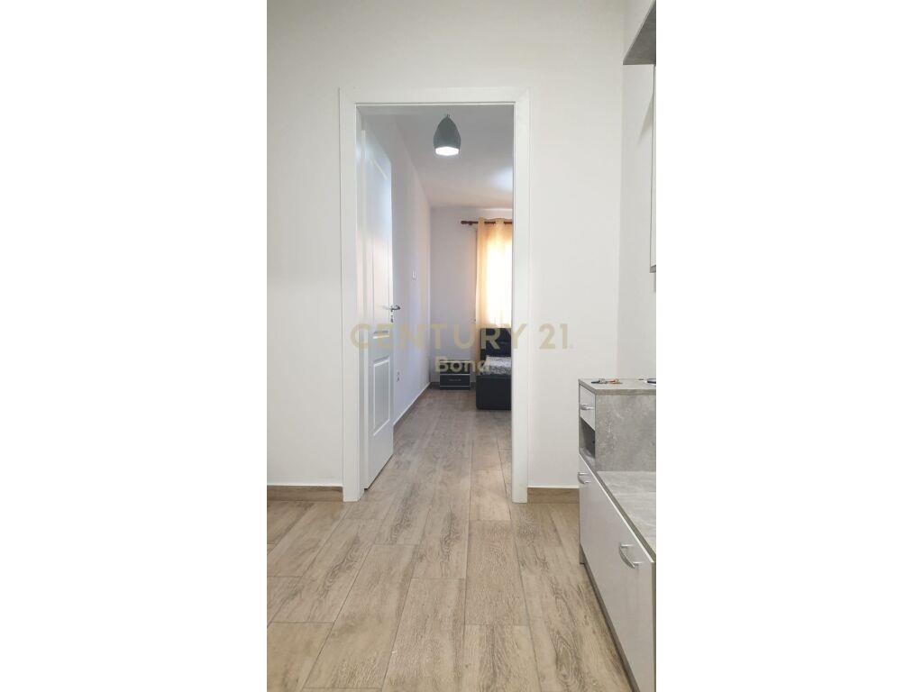 Apartament 2+1+2 Per Qera, Vila L, Astir Vila L Tirana, Alb