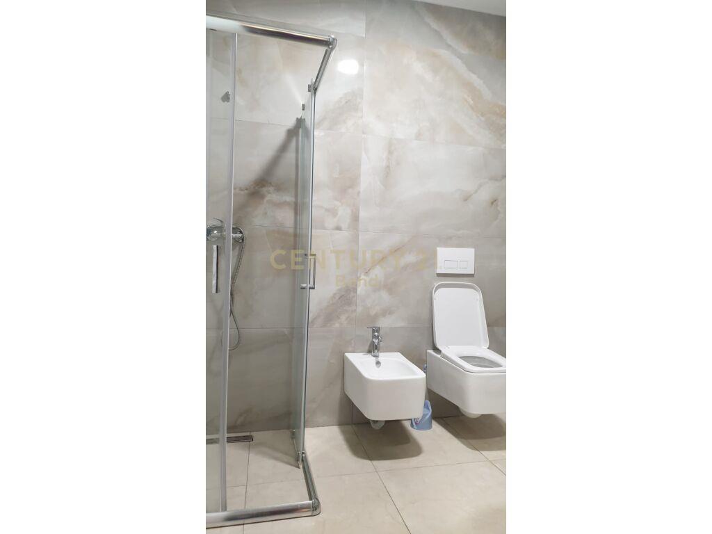 Apartament 2+1+2 Per Qera, Vila L, Astir Vila L Tirana, Alb