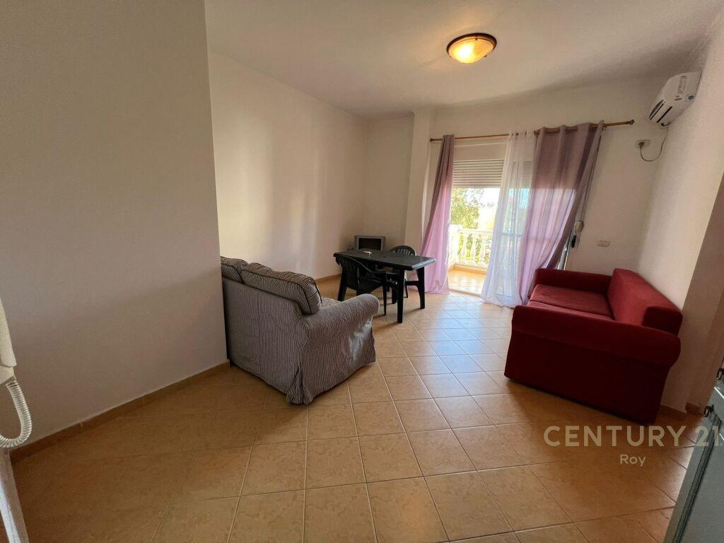 SHITET GARSONIERE TEK FLOWER HOTEL!