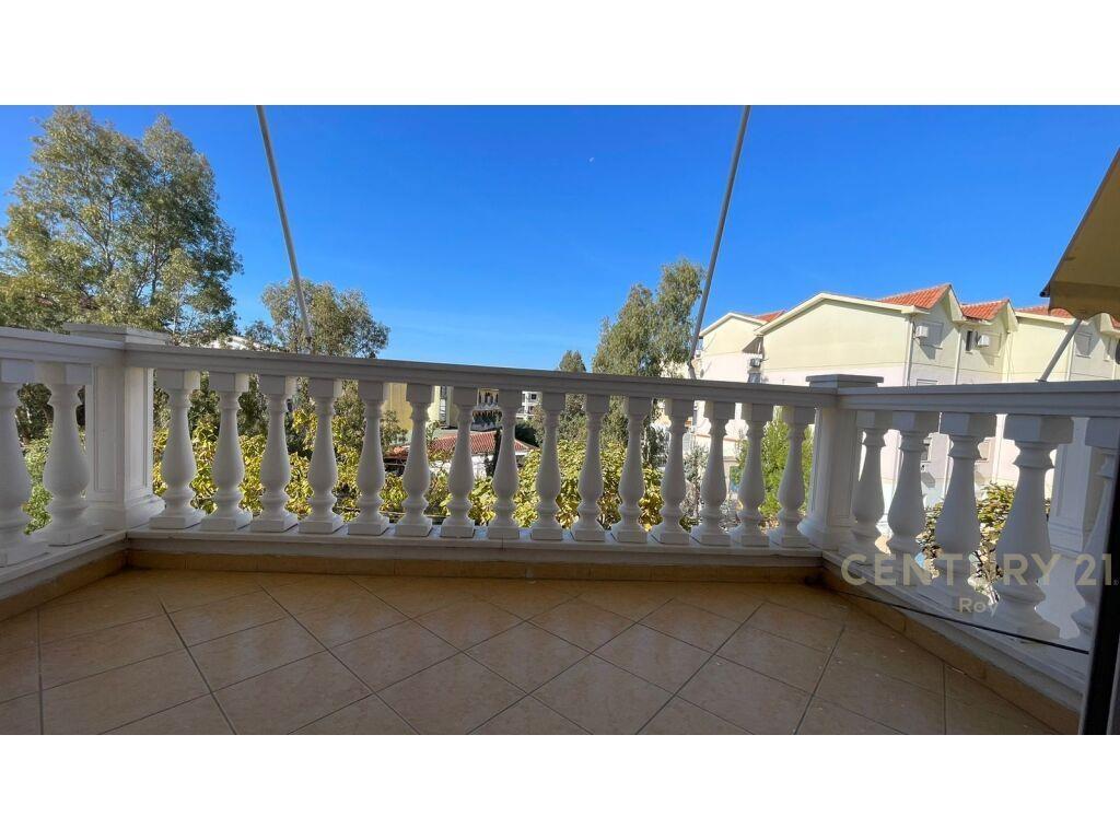 SHITET GARSONIERE TEK FLOWER HOTEL!