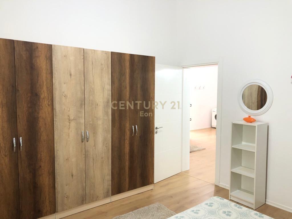 JEPET ME QIRA KAT VILE 2+1 PRANE ZJARRFIKESES DURRES!