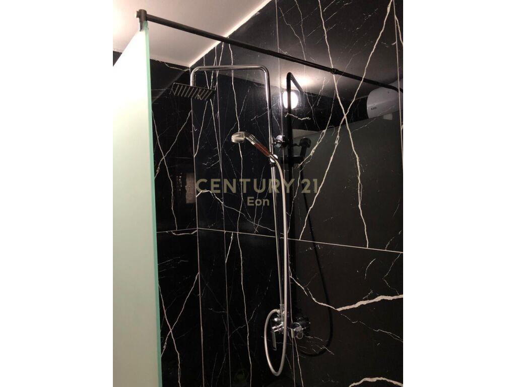 JEPET ME QIRA KAT VILE 2+1 PRANE ZJARRFIKESES DURRES!