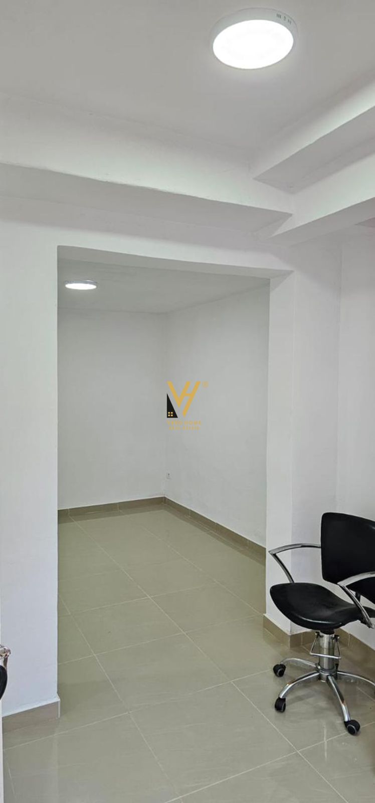 DYQAN 30 M2 ME QERA TE QYTETI I STUDENTI 30.000 LE