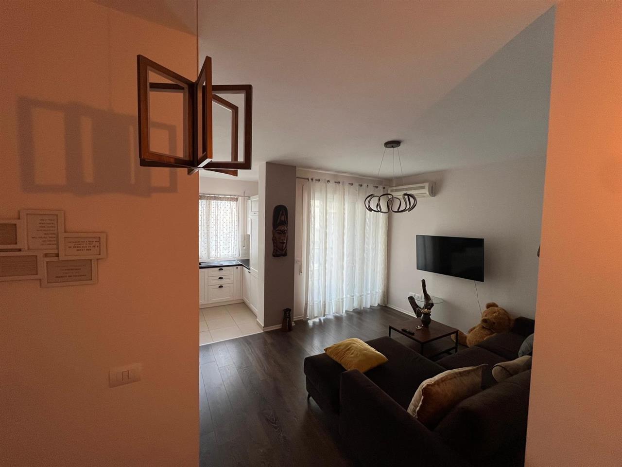 Apartament 2+1 me Qera, Kopshti Zoologjik, – 700€