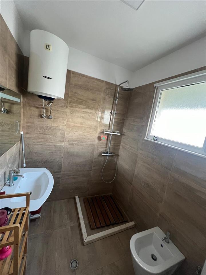 Apartament 2+1 me Qera, Kopshti Zoologjik, – 700€