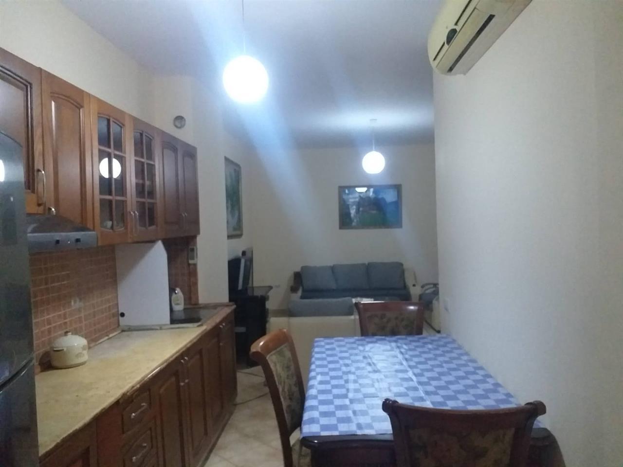 Jepet apartamente me qera Fresku