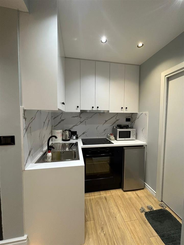 JEPET ME QERA SHTEPIA E MOBILUAR ME TE GJITHA KUSHTET – 7