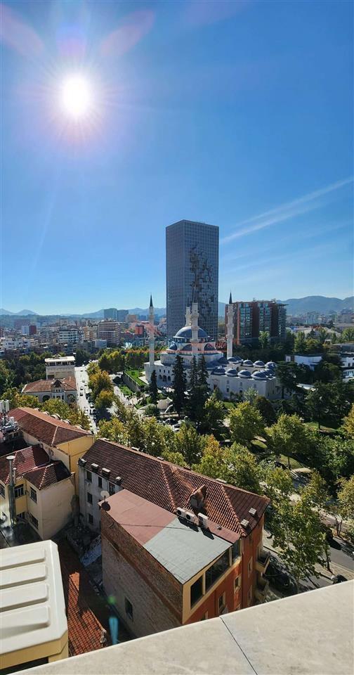 Apartament 2+1 me qera Qender