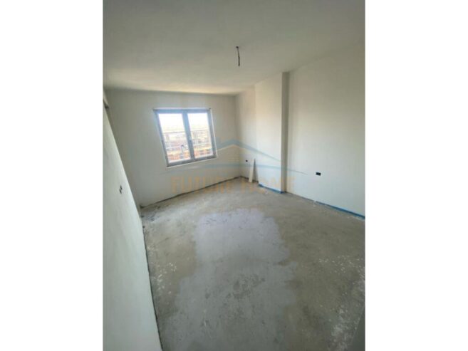 Shitje, Apartament 2+1+2, Univers City, Tirane