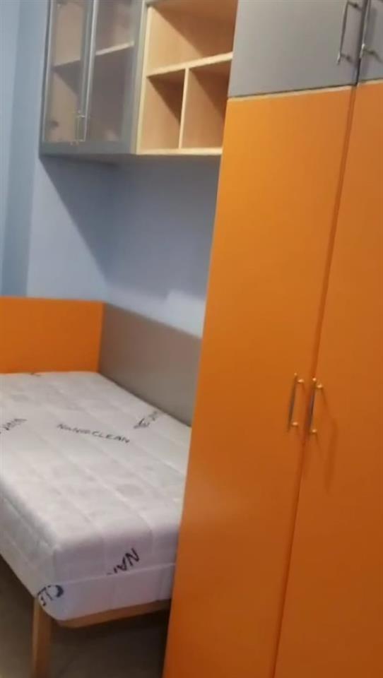 Jepet Shtepi me qera, ne Pallat i Ri 2+1