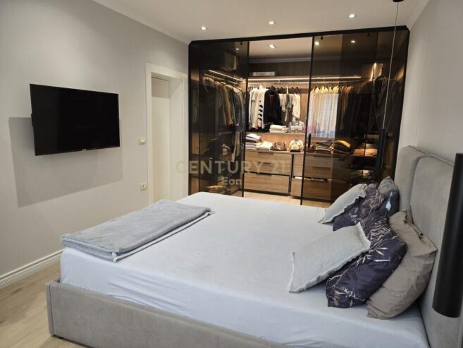 Apartament 2+1 në Qendër të Durrësit
