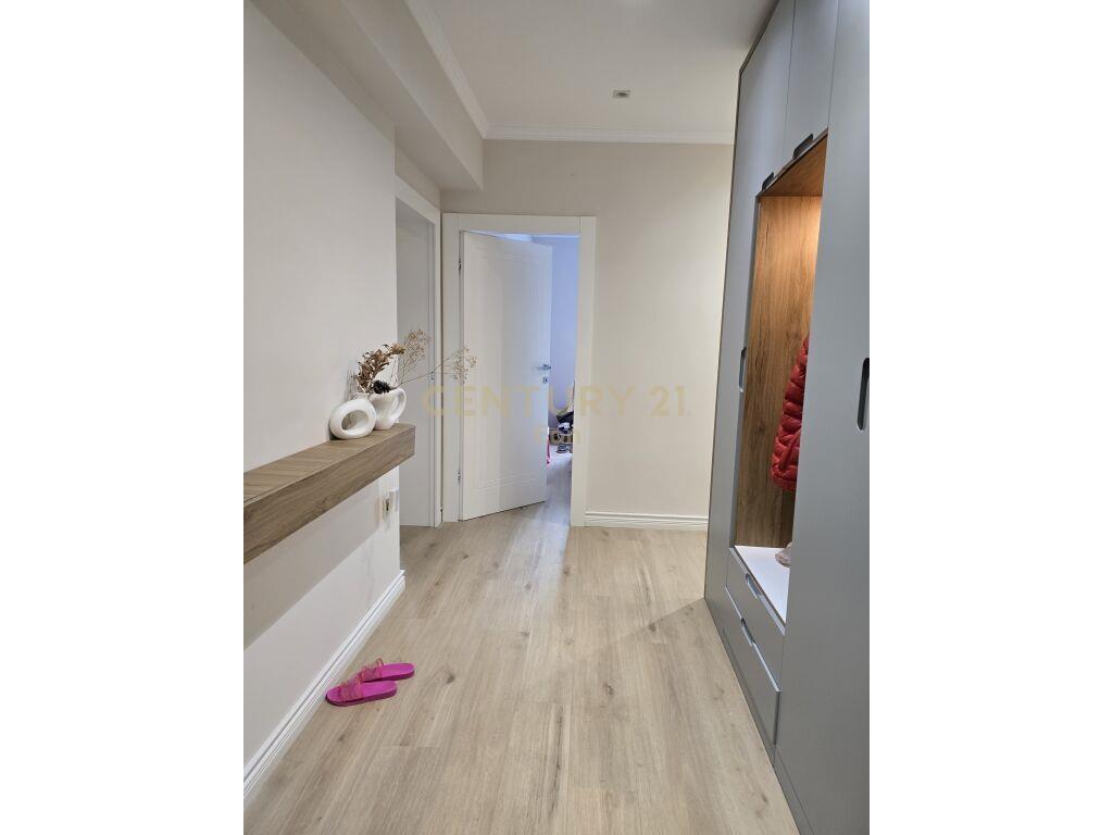 Apartament 2+1 në Qendër të Durrësit