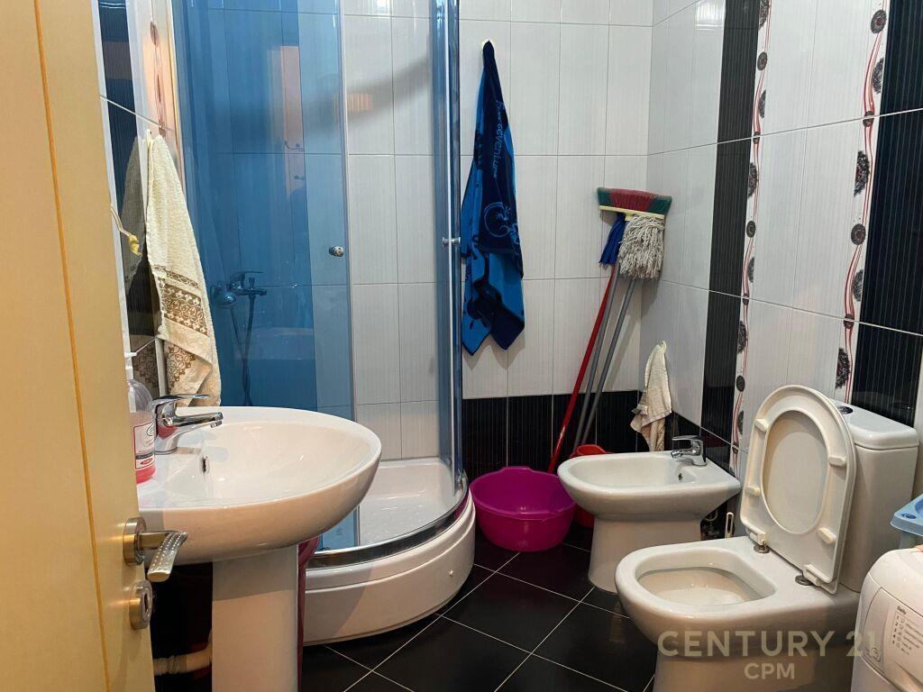 Per Qira | Apartment 2+1+2 | Jata Market prane rrethit Asti