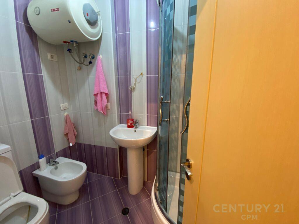 Per Qira | Apartment 2+1+2 | Jata Market prane rrethit Asti