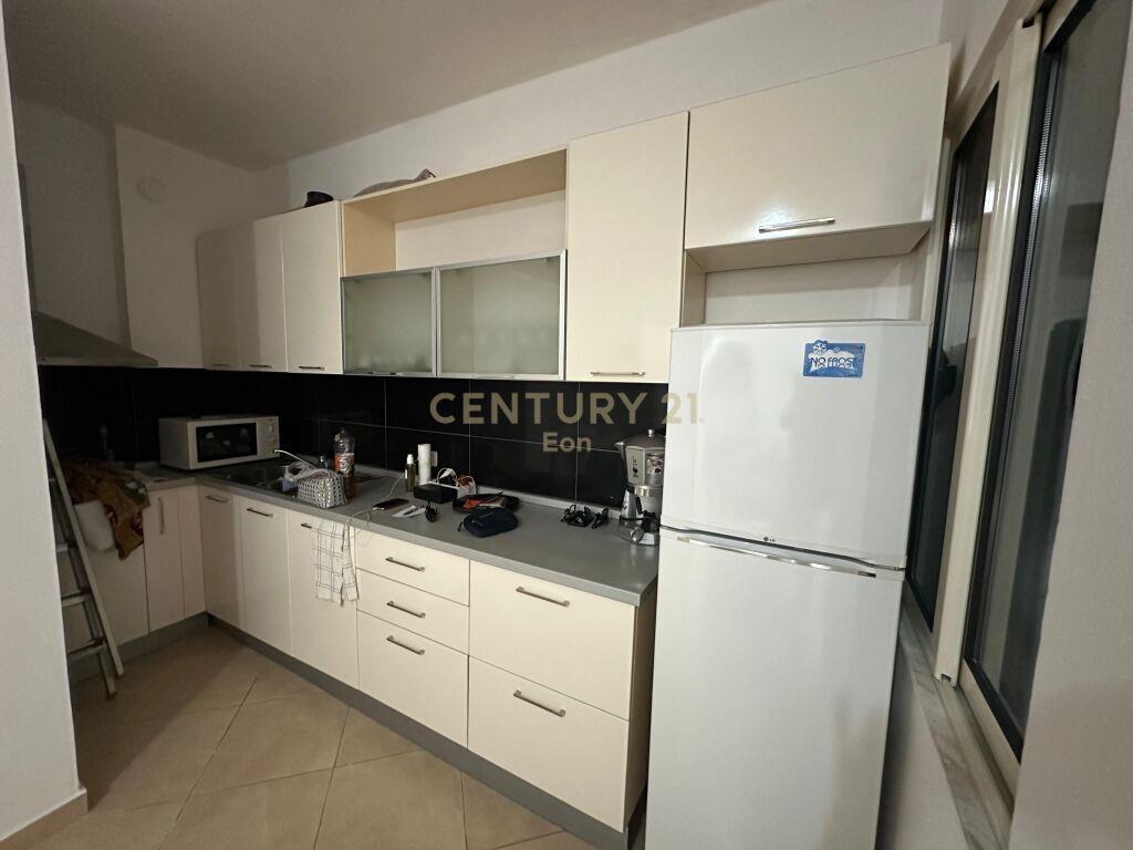 SHESIM APARTAMENT 1+1 NE DURRES NE LAGJEN NR.6!