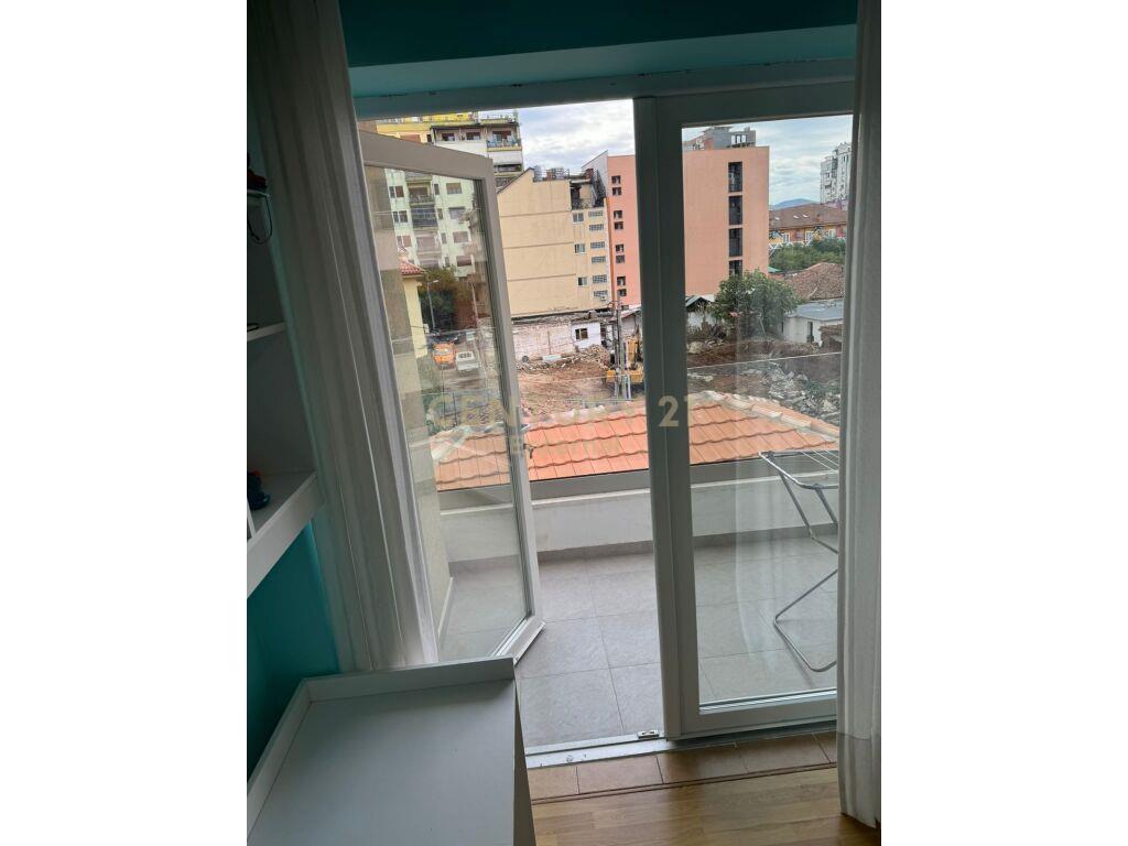 Per Qira | Apartment 2+1+1 | Pazari I ri | 650 € /Muaj