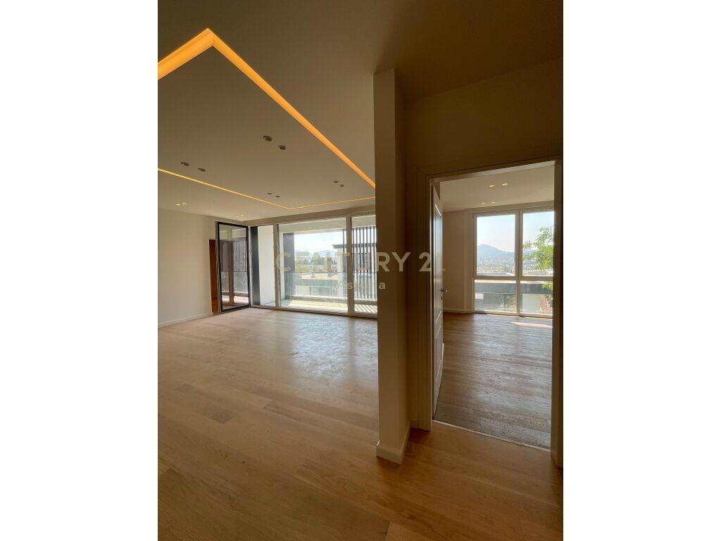 Per Qira | Apartment 3+1+2 | Rruga e Elbasanit | 1,100 € /M