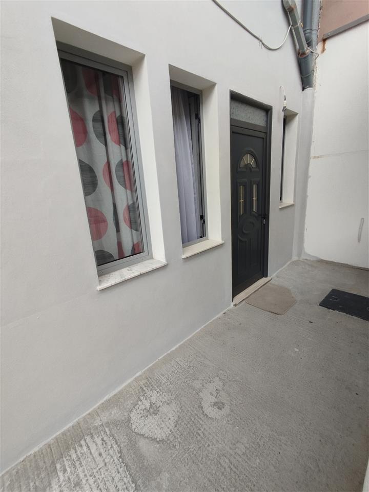 Qera 1+1 fresk te rezdenca platea