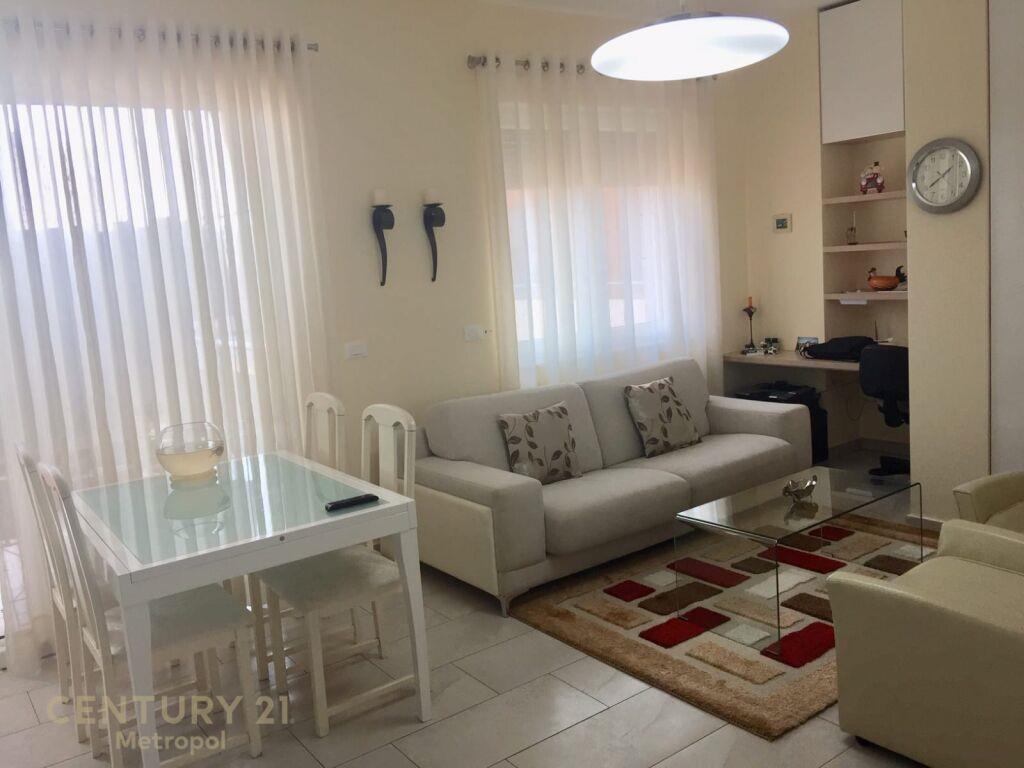 Per Qira | Apartment 1+1+1 | Rruga e Bogdaneve | 700 € /Mua
