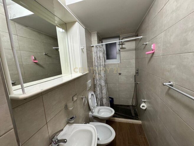 SHESIM APARTAMENT 1+1 ME KUZHINE TE VEÇUAR NE VOLLGA DURRES!