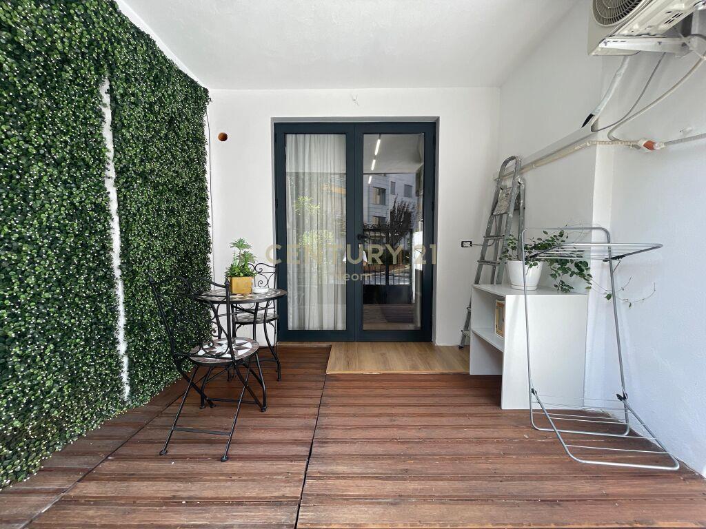 Per Qira | Apartment 1+1+1 | Rruga e Kosovarëve | 800 € /Mu