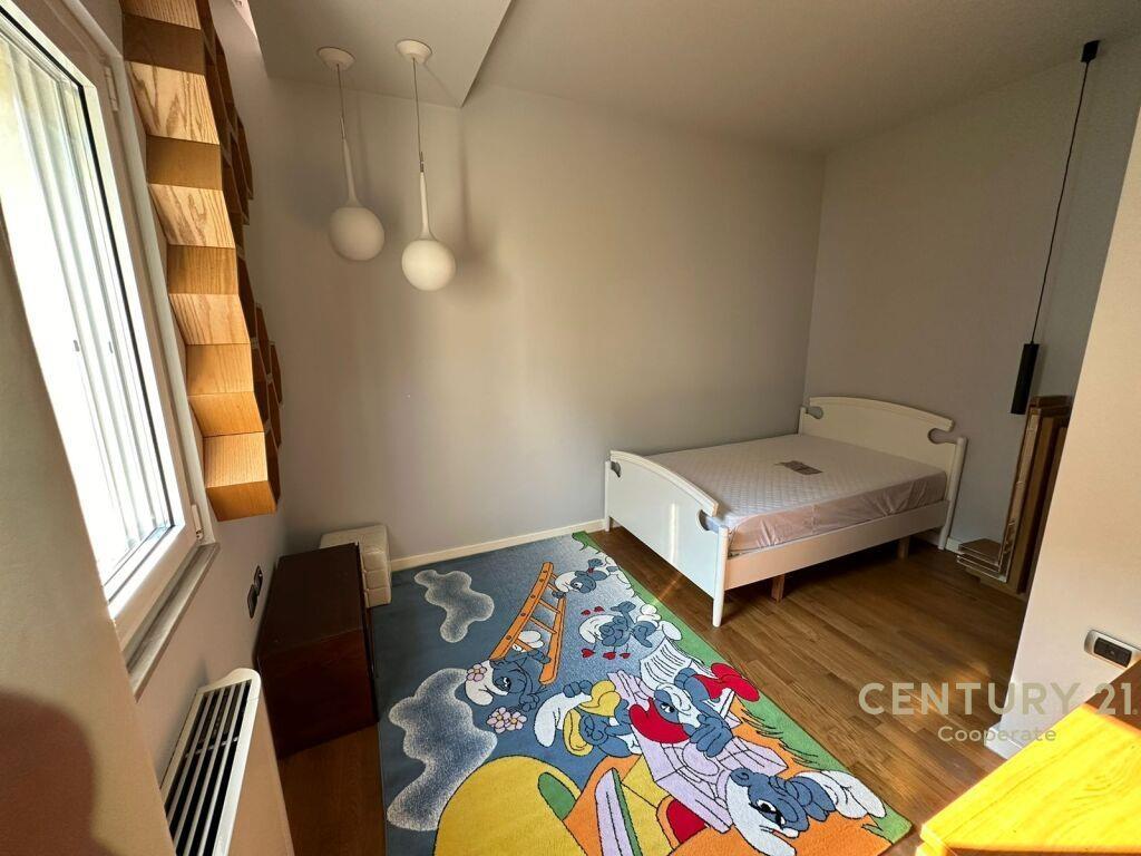 Per Qira | Apartment 2+1+2 | Liqeni i Tiranës | 1,500 € /Mu