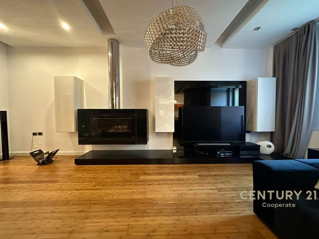 Per Qira | Apartment 2+1+2 | Liqeni i Tiranës | 1,500 € /Mu