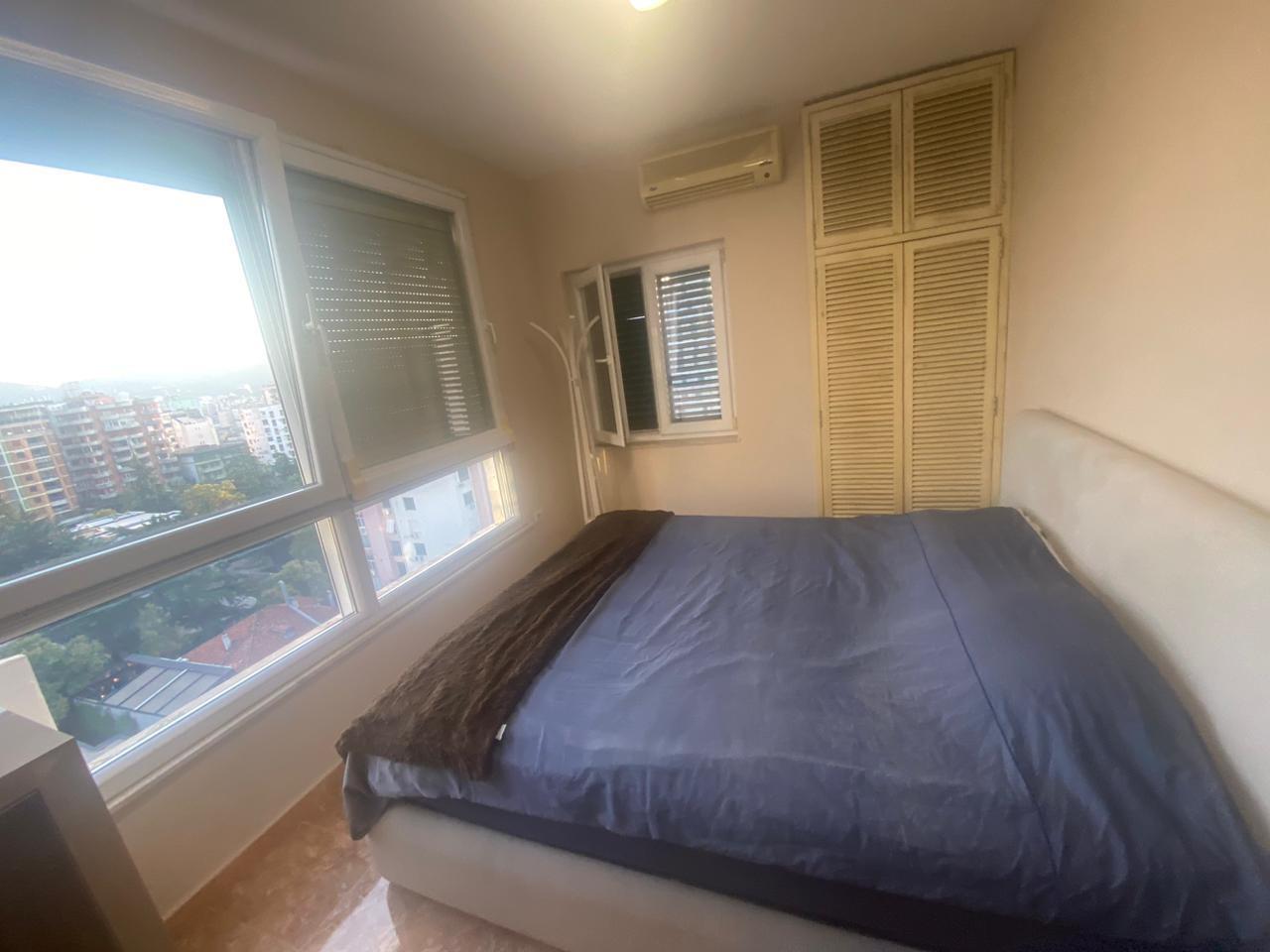 Qera,Penthouse 2+1, Përballë Sky Tower, Tiranë – 1500€
