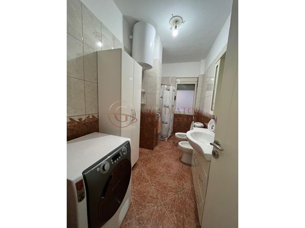 SHITET APARTAMENT 2+1+2 PRANE KAZAZIT, DURRES!