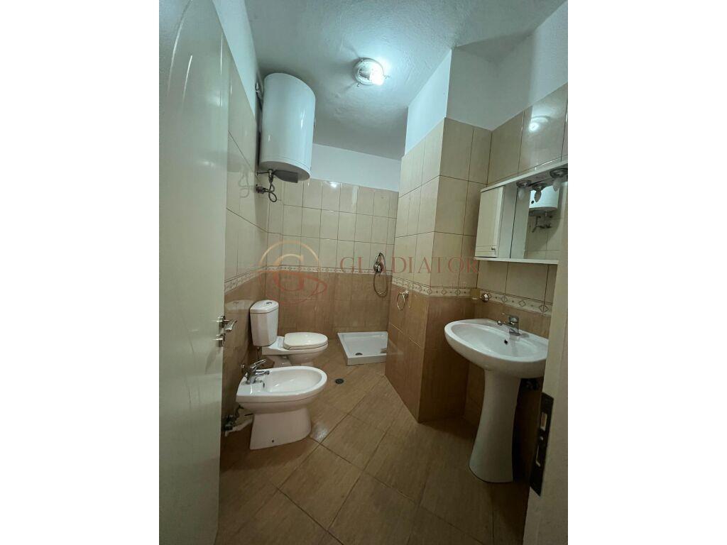 SHITET APARTAMENT 2+1+2 PRANE KAZAZIT, DURRES!
