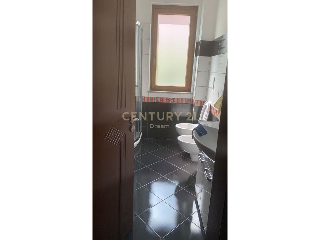 Per Qira | Apartment 3+1+2 | Liqeni i Thatë | 1,000 € /Muaj