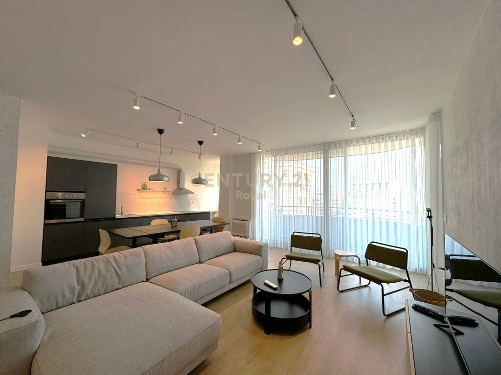 Per Qira | Apartment 3+1+2 | Bulevardi Zogu i Parë | 1,500