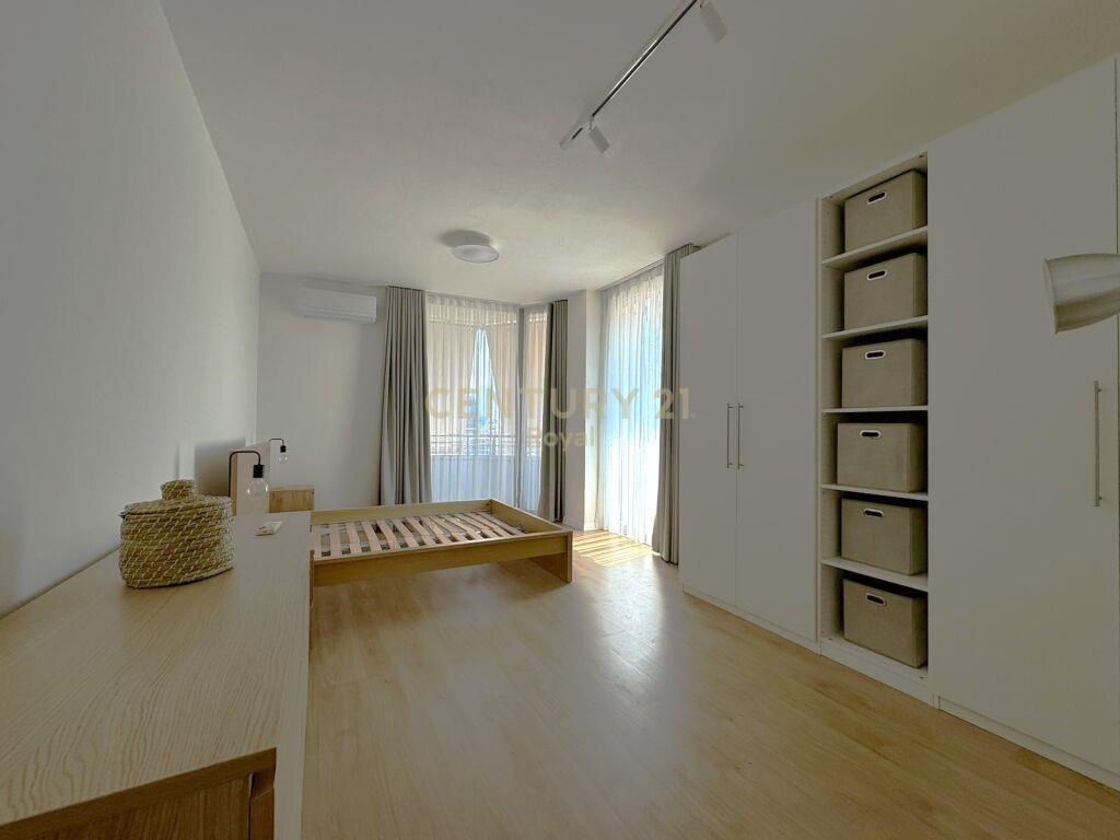 Per Qira | Apartment 3+1+2 | Bulevardi Zogu i Parë | 1,500