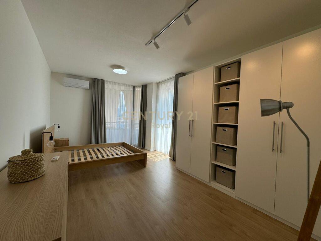 Per Qira | Apartment 3+1+2 | Bulevardi Zogu i Parë | 1,500