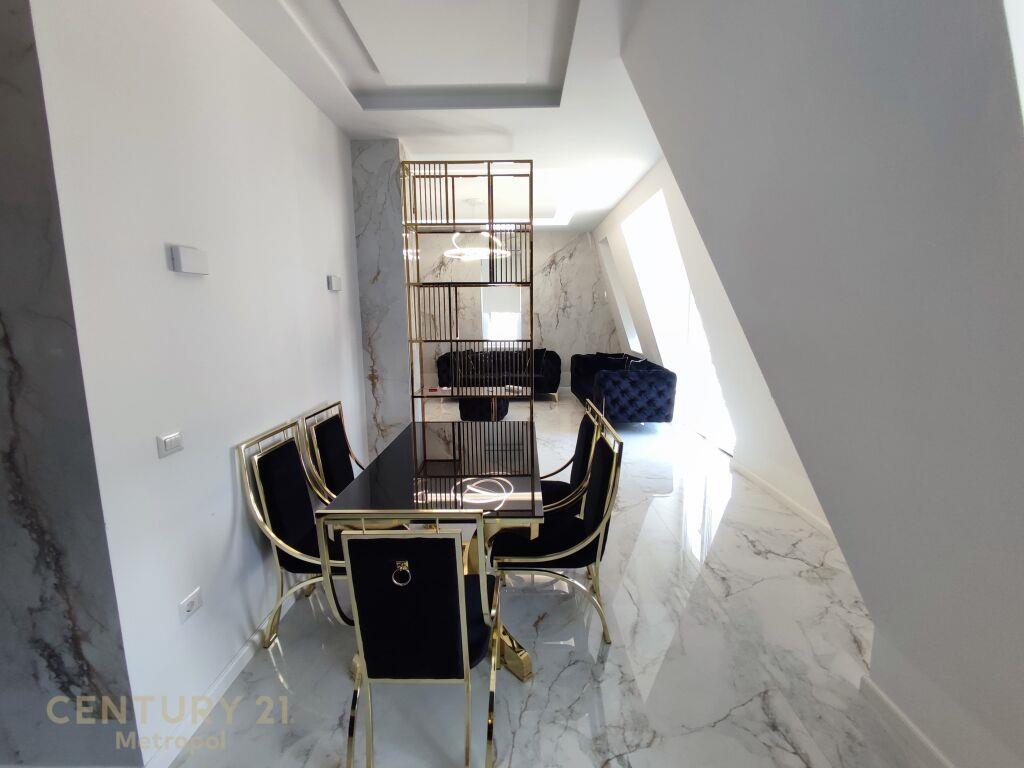 Per Qira | Apartment 2+1+2 | Qendra Tregtare TEG | 1,800 €