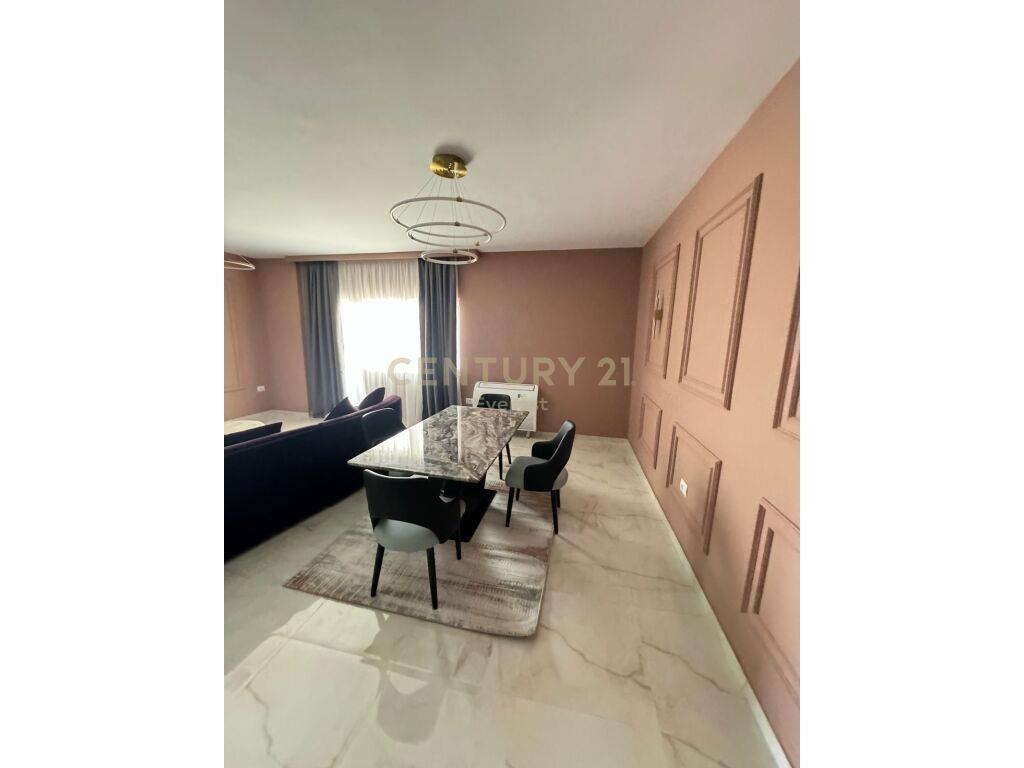 Per Qira | Apartment 1+1+1 | Farkë | 700 € /Muaj